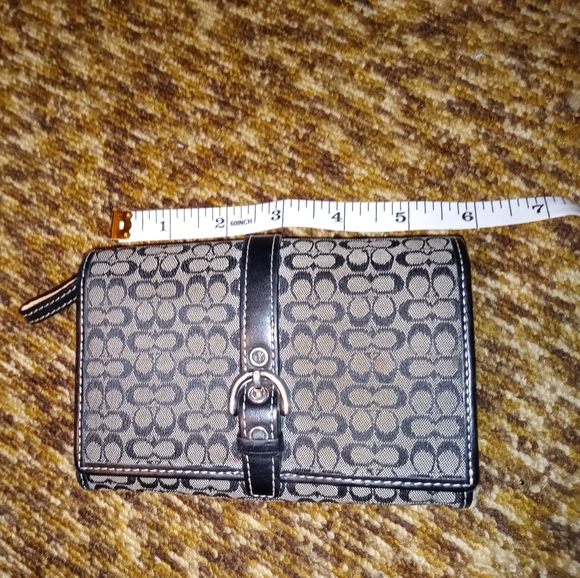 COACH VINTAGE WALLET - Picture 2 of 6
